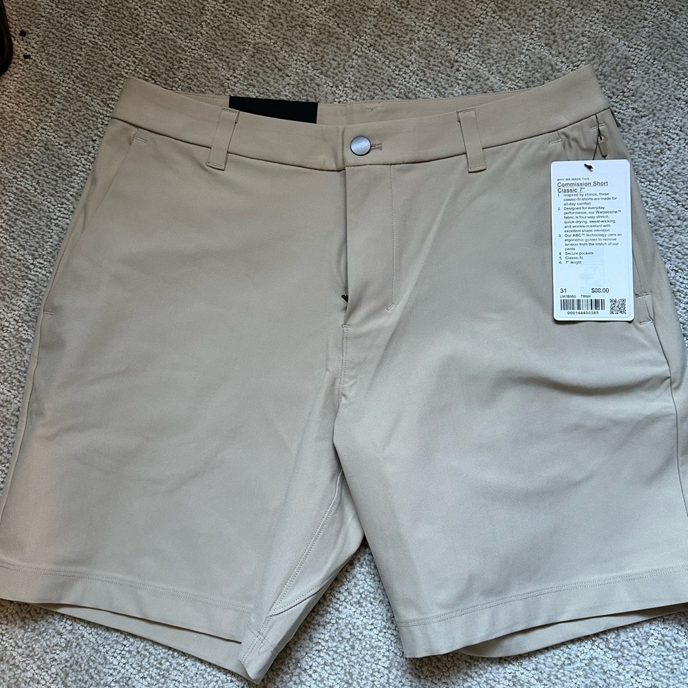 Lululemon mens shorts khaki
